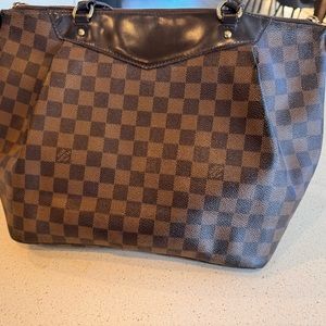 Authentic but VERY LOVED Louis Vuitton purse.  Please read details.